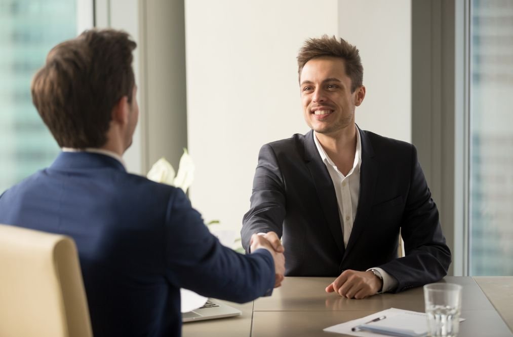 antrekk til jobbintervju